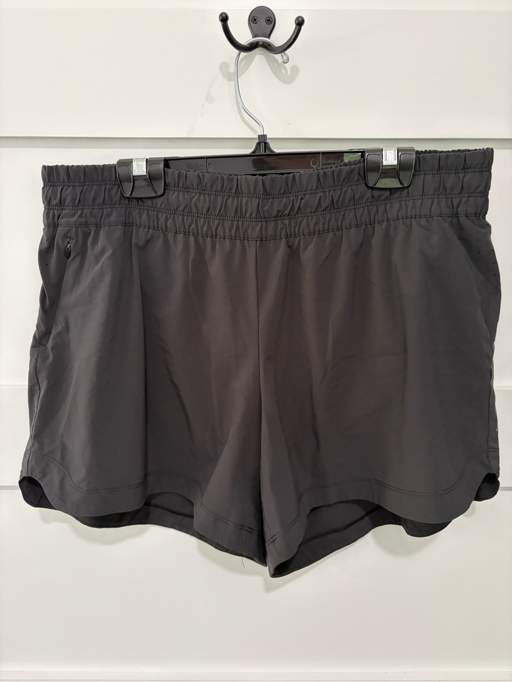 Women’s Active Pursuits 4.5" Shorts - Women's
